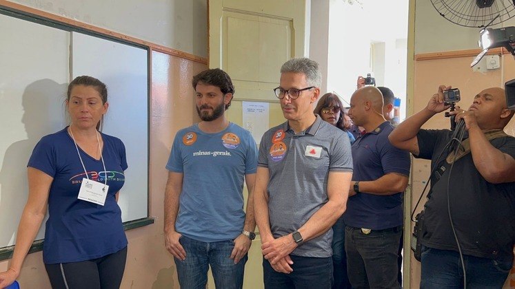 O governador de Minas Gerais, Romeu Zema (Novo) vota em Belo Horizonteoe 