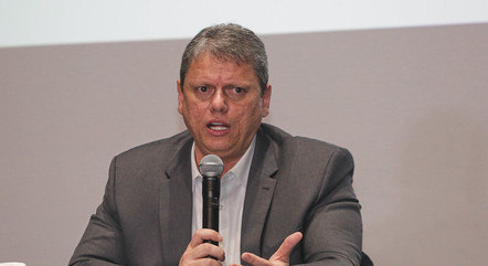 O governador de São Paulo, Tarcísio de Freitas