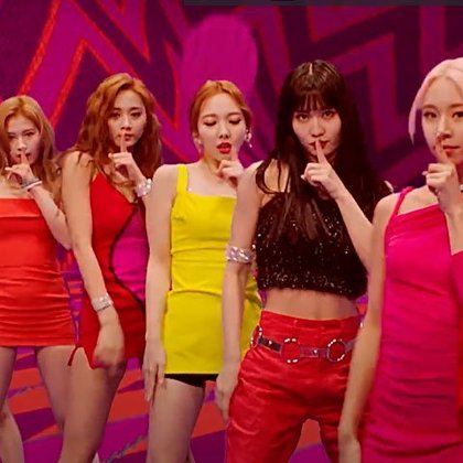 O grupo de K-Pop Twice conseguiu 42.1 milhões de visualizações no clipe da música 