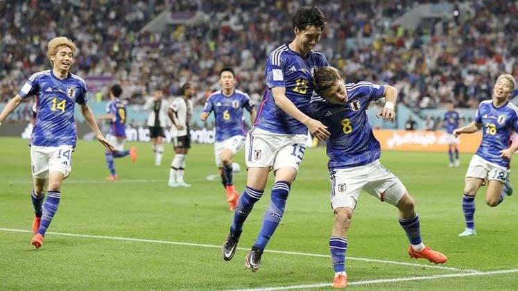 O Japão podia já estar garantido na próxima fase da Copa do Mundo. Contudo, perdeu para a Costa Rica e deixou escapar uma grande oportunidade. Dependendo apenas de si para passar, a equipe asiática pode abandonar a segunda posição e garantir vaga como líder da chave. 