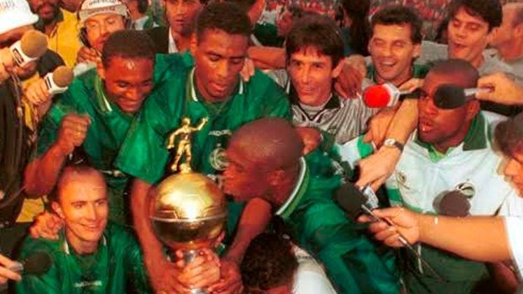 O Juventude se tornou campeão gaúcho de forma invicta em 1998. Flávio, Rodrigo Gral, Capone e Índio foram os destaques desta geração.