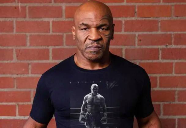 O lendário lutador de boxe, Mike Tyson, está sendo novamente acusado de estupro.  