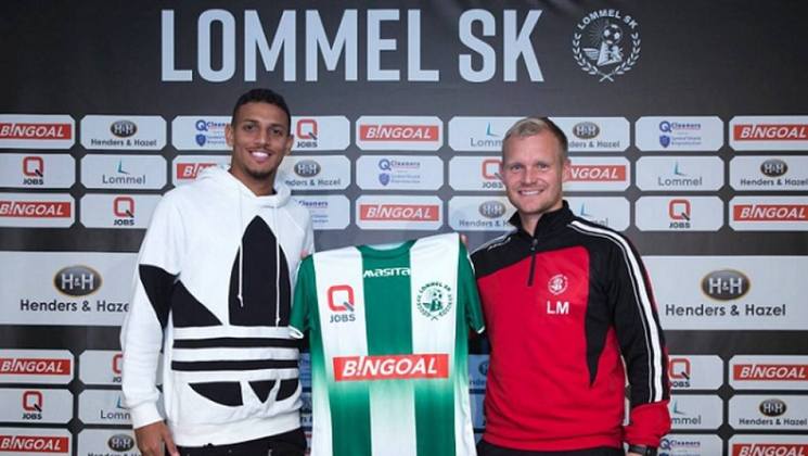 O Lommel é uma equipe que frequenta a segunda divisão do futebol belga. Atualmente está no quarto lugar