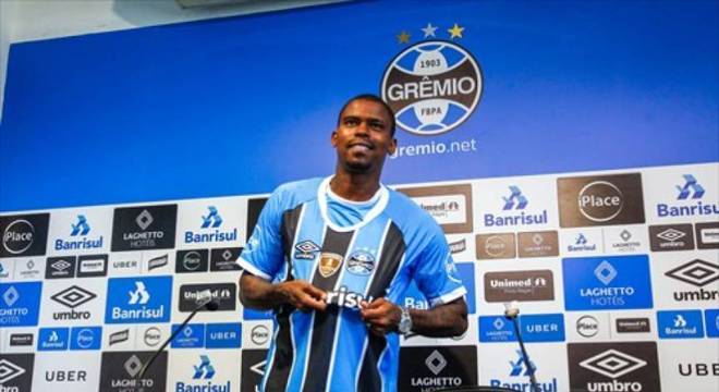 O meia-atacante Maicosuel não vai continuar no Grêmio após o Mundial. O clube optou pela não renovação do vínculo do atleta, que estava emprestado pelo São Paulo. O Tricolor P