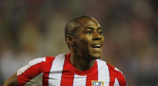 O meia Elias teve uma boa passagem na Europa. Jogou no Atlético de Madrid em 2011 e no Sporting, de Portugal, entre 2011 e 2014. Não conquistou títulos. 