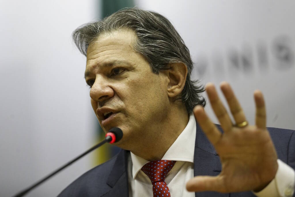 Haddad Diz Que Governo Vai Revisar Faixa De Isenção Do Imposto De Renda ...