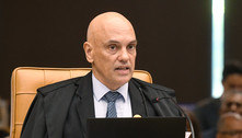 Moraes disse ser 'plausível' suspeita de que Bolsonaro inseriu dados falsos no SUS