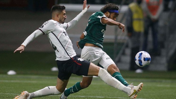 O Palmeiras empatou em 2 a 2 com o Athletico-PR e ficou fora da final da Libertadores-2022. O Verdão chegou a abrir 2 a 0, mas com um a menos não conseguiu segurar o Furacão. Confira as atuações na galeria a seguir: