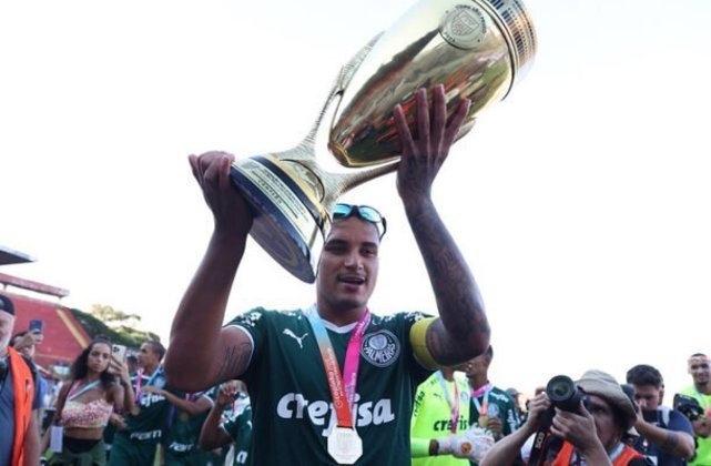 O Palmeiras emprestou o jovem zagueiro Henri para o Mirassol. Capitão da equipe na conquista da Copinha em 2023, ele defenderá o Leão na Série B e no Paulistão em 2024 - Foto: Fabio Menotti/Palmeiras