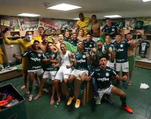 O Palmeiras vai disputar a final da Libertadores 2021 no sábado (27), às 17h, contra o Flamengo, podendo conquistar seu quinto título internacional. Por isso, o LANCE! relembrou os quatro títulos internacionais na história do Verdão.