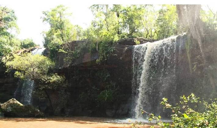 O Piauí também tem áreas com cachoeiras de pequeno porte que são aprazíveis para passeios. As mais apreciadas ficam no município de União. 