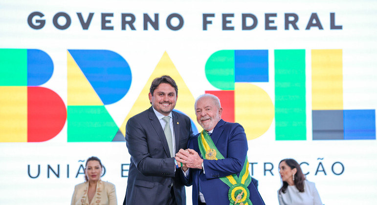O presidente da República, Luiz Inácio Lula da Silva, na cerimônia de posse do ministro das Comunicações, Juscelino Filho