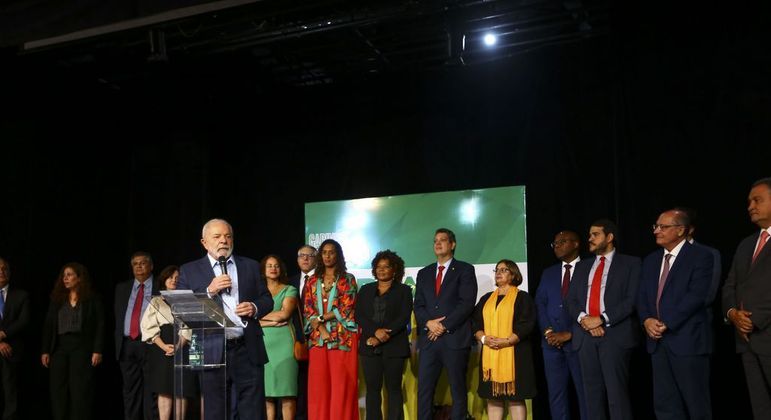 O presidente eleito, Luiz Inácio Lula da Silva, durante anúncio de novos ministros