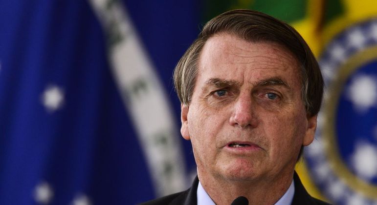 Bolsonaro grava pronunciamento que irá ao ar nesta terça (23) - Prisma - R7  Blog do Nolasco