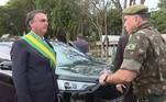O presidente Jair Bolsonaro chega à Esplanada dos Ministérios para o desfile de 7 de Setembro