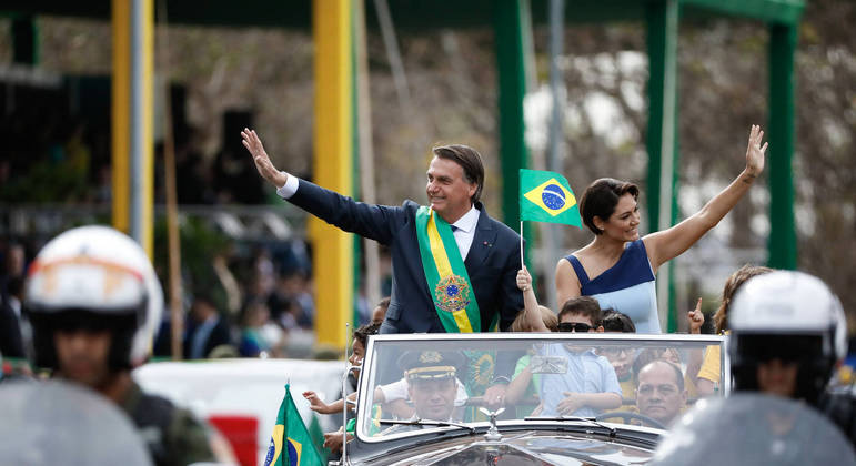O presidente Jair Bolsonaro e a primeira-dama Michelle Bolsonaro durante as comemorações do Bicentenário da Independência