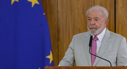 O presidente Lula durante declaração à imprensa