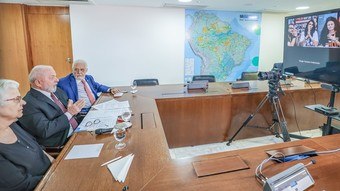 Lula conversa com brasileiros em Gaza e ouve relatos de falta d'água e de comida e mortes de crianças