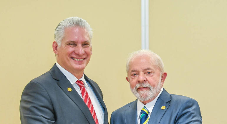 O presidente Lula e o ditador cubano, Miguel Díaz-Canel