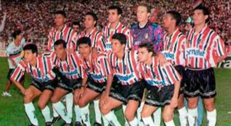 O Santa Cruz fez acordo com a empresa italiana em 1995. Após um início empolgante, com título pernambucano, os anos foram de campanhas frustrantes na Série B, na Copa do Brasil e em outras edições de estaduais.