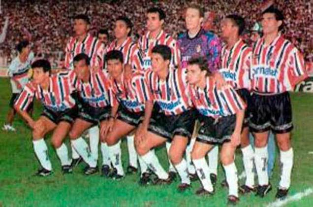 O Santa Cruz fez acordo com a empresa italiana em 1995. Após um início empolgante, com título pernambucano, os anos foram de campanhas frustrantes na Série B, na Copa do Brasil e em outras edições de estaduais.