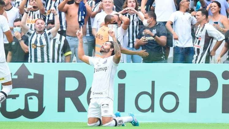 O Santos chegou na última rodada do Paulistão com chances de ser rebaixado. O Peixe venceu o Água Santa por 3 a 2 na Vila Belmiro e se manteve na primeira divisão, entretanto, não avançou para a fase mata-mata pelo segundo ano seguido. 