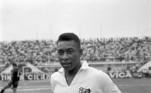 O Santos de Pelé foi ainda mais avassalador em 1962. A equipe conquistou tudo: o Campeonato Paulista, a Taça Brasil (Campeonato Brasileiro), a Libertadores e o Intercontinental (Mundial).