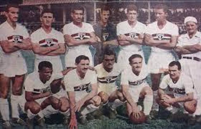O São Paulo vencia a edição de 1953 do Campeonato Paulista