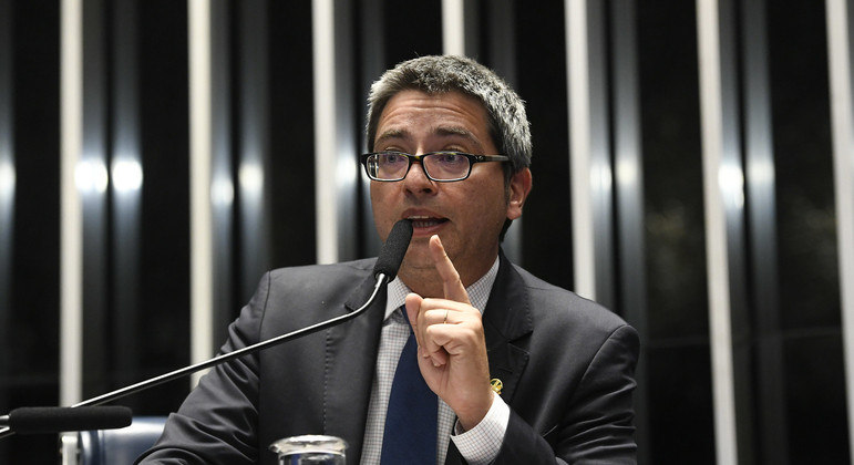 Senador Carlos Portinho (PL-SC), autor  da proposta de audiência pública