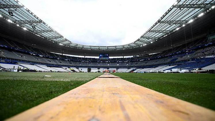 O Stade de France já recebeu uma final de outra modalidade. Em 2007, o estádio sediou a final Copa do Mundo de Rugby Union de 2007.