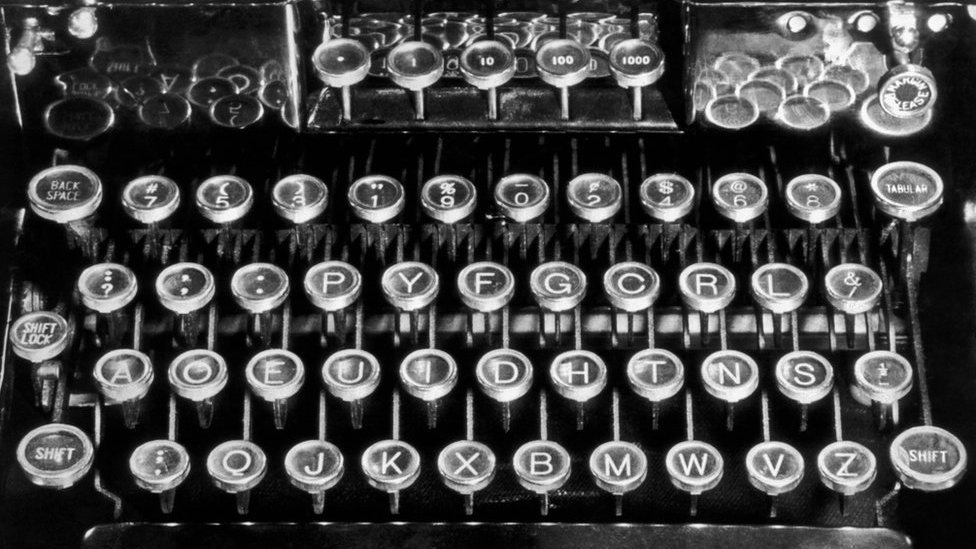 O teclado criado por August Dvorak agrupa letras que frequentemente são usadas juntas 