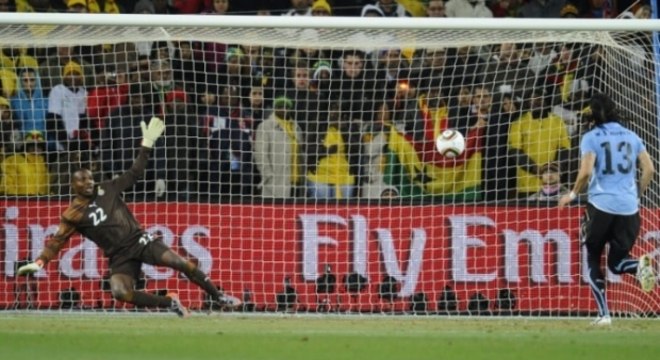O Uruguai disputou penalidades uma vez e venceu: contra Gana, nas quartas de 2010