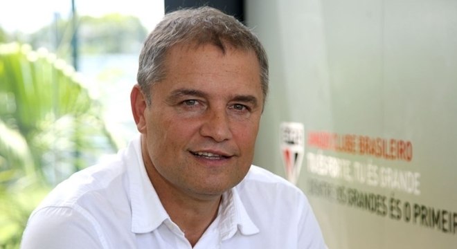 O uruguaio Diego Aguirre é o novo técnico do São Paulo para 2018