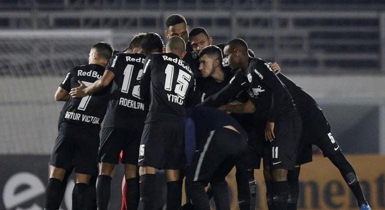 O valor total do elenco do Red Bull Bragantino é de 63,18 milhões de euros (cerca de R$ 389 milhões na cotação atual).