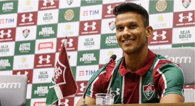 O volante Henrique, ex-Cruzeiro, tem empréstimo vigente com o Flu até dezembro