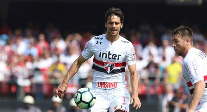 O zagueiro Rodrigo Caio é o mais antigo no São Paulo. O jogador revelado pelo clube defende o Tricolor paulista desde o início da temporada de 2011