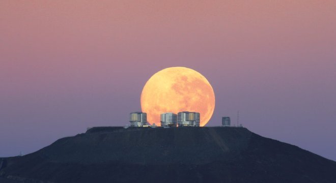 Observatório de Paranal, localizado no deserto do Atacama, norte do Chile