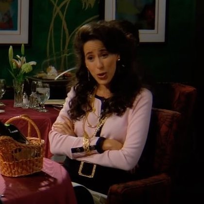 “Oh my God”! Esse era o famoso bordão de Janice. Sua voz e risada a tornaram marcante. Ela foi namorada de Chandler em diferentes temporadas.