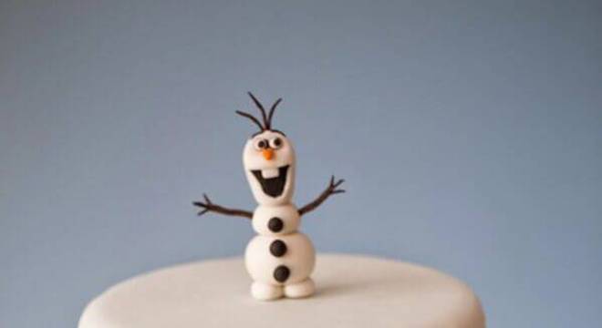 olaf como topo de bolo da frozen