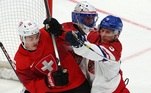 O contato físico brusco no Hockey no Gelo é liberado