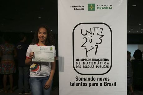 Estudantes são premiados pela participação na prova