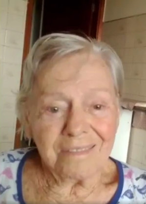 Olinda Bolsonaro, 93 anos, vacinada