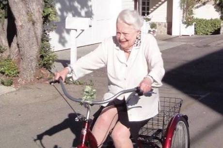 Olivia de Havilland morreu aos 104 anos em Paris