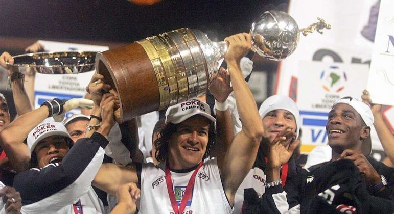 Once Caldas - COL (um título): 2004