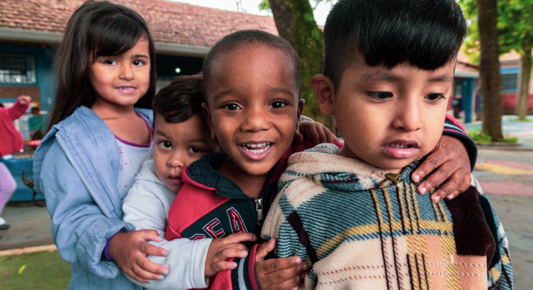 ONG Aldeias Infantis, que atua em prol das crianças, é uma opção para envio de doações
