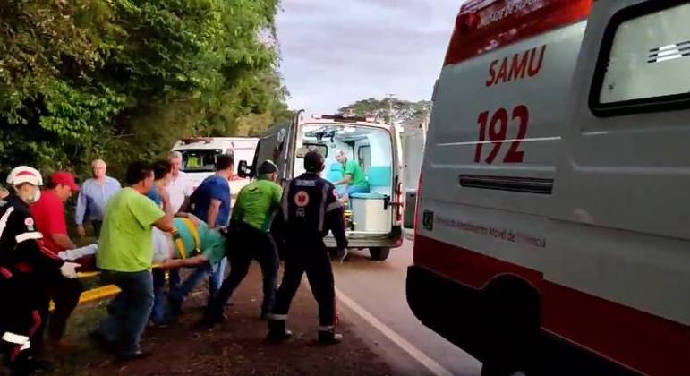 Acidente com ônibus deixa sete mortos em Marechal Cândido Rondon, no Paraná