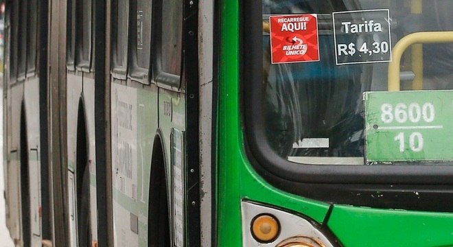 Reajuste para R$ 4,30 no preÃ§o do transporte pÃºblico ocorreu no dia 7 de janeiro