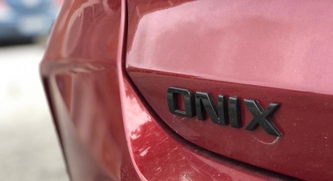 Apesar do apelo, a GM optou por deixar o RS dentro dos preços da linha Onix