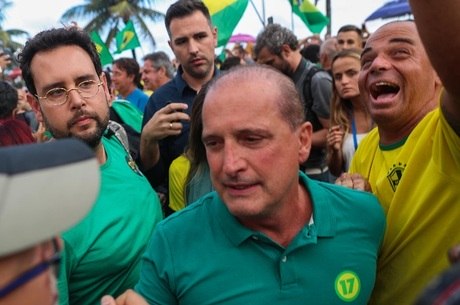 Lorenzoni vai coordenar equipe de transição de Bolsonaro