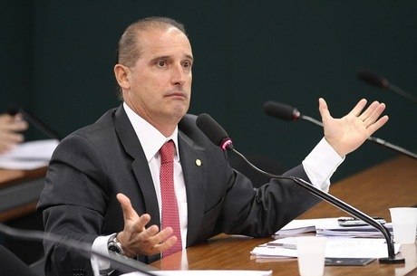 Onyx assume Ministério da Cidadania
